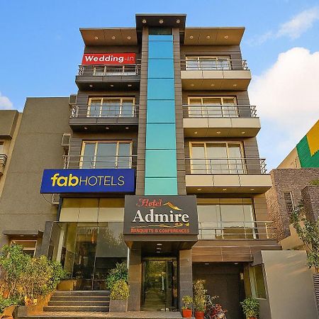 Fabhotel Admire Suites Nova Deli Exterior foto